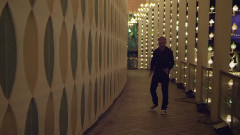 Shaka Loveless,Medina - Ud Af Mørket