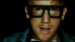 Gorillaz - Doncamatic