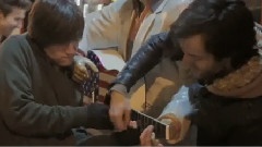 Hot Chelle Rae - Hung Up 官方歌词版