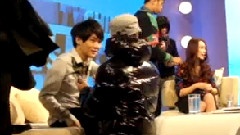 李炜 - 补妆花絮