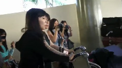 抵达美国洛杉矶机场