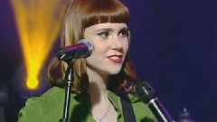 Kate Nash - Kiss That Grrrl