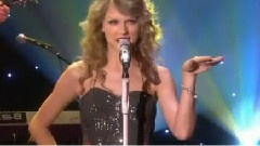 Taylor Swift - You Belong With Me