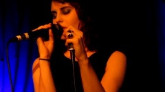 Ren Harvieu - Crying