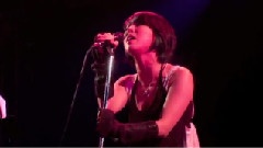 庆祝节日的恋人