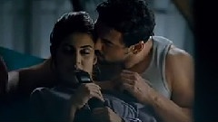 印度群星 - 印度电影<武力>插曲