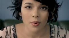 Norah Jones - Chasing Pirates