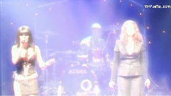 t.A.T.u. - Loves Me Not