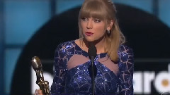 Taylor Swift - 领奖