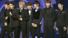 Worldwide Performer Award & 最佳男团