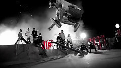 Epik High,朴春(2NE1) - UP