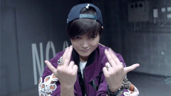 李宇春 - Dance To The Music