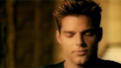 Ricky Martin - Vuelve