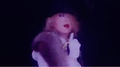 Versailles - Moulin Rouge