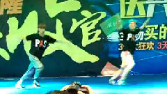 小伙伴的街舞演出