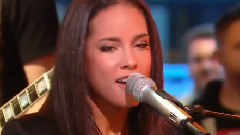 Alicia Keys - No One & Like You'll Never See Me Again & Superwoman