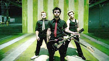 绿日乐队,Coldplay - Green Day - American Idiot