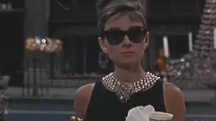 电影<第凡内早餐>