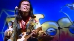 爱上别人是快乐的事