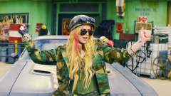 Avril Lavigne - Rock N Roll