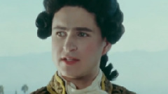 Vampire Weekend - Holiday