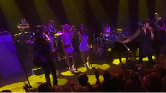 Robin Thicke - Blurred Lines