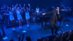 Robin Thicke - Give It 2 U