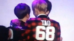 Tao打招呼打到白贤