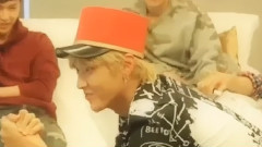 吴亦凡 - 缇娜's 秀泰姆 Feat.克里斯