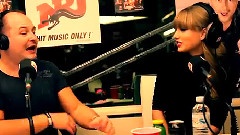 Taylor Swift - En Live Du Yacht De CAUET