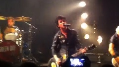 Green Day - Kill The DJ & Let Yourself Go