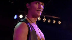 舞男大秀六块腹肌