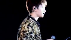 Dance Battle Cushion Fight