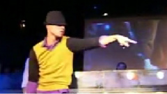 MIC出道时的即兴舞蹈