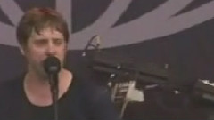 Kaiser Chiefs - Oh My God