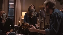 Lady Antebellum - A Holly Jolly Christmas