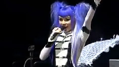 Kerli - Walking On Air