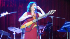 Eliane Amberd - River