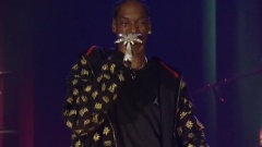 Snoop Doggy Dogg - Drop It Like It's Hot