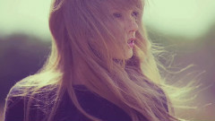 Taylor Swift - Come In With The Rain 歌词版