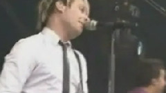 Simple Plan - Can't Keep My Hands Off You