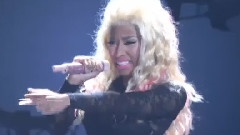 Nicki Minaj - Beez In The Trap
