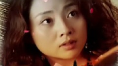 < 我和老妈一起嫁