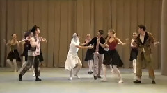 瓦岗诺娃学校6年级表演艺术课考试