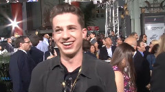 Charlie Puth - 电影<速度与激情7>Exclusive Premiere 采访