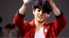 收到玩偶的田柾国