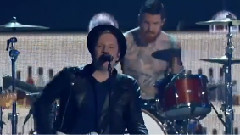 Fall Out Boy,Wiz Khalifa - Uma Thurman - Billboard Music Awards 2015