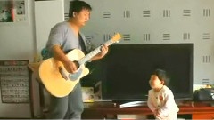 父女同歌对抗赖床老婆