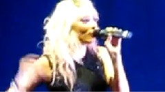 Pixie Lott - Isn't She Lovely