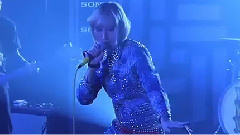 Yeah Yeah Yeahs - Mosquito